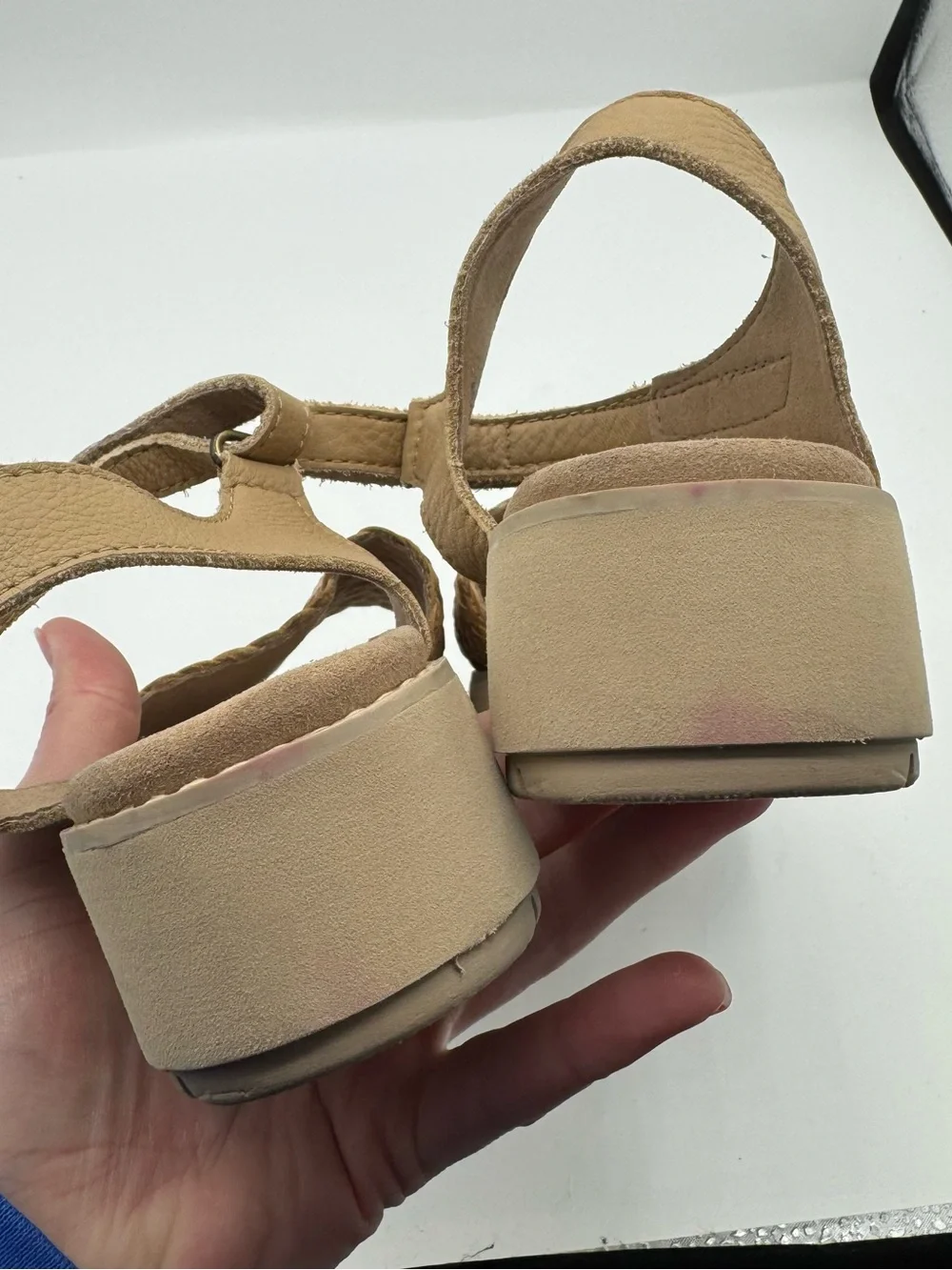Munro Conner ankle Strap Woven leather Tan comfort Sandals Women’s size 8 Narrow